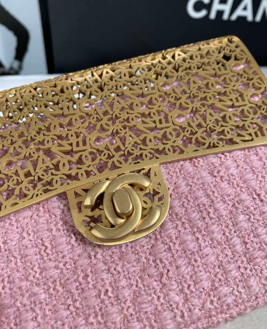 Chanel AS3526 Mini Evening Bag Wool Tweed & Gold-Tone Metal Light Pink