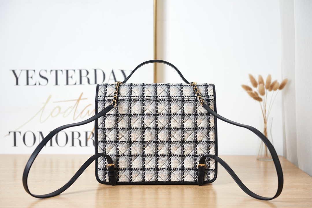 Chanel AS3662 LARGE BACKPACK Wool Tweed & Gold-Tone Metal White