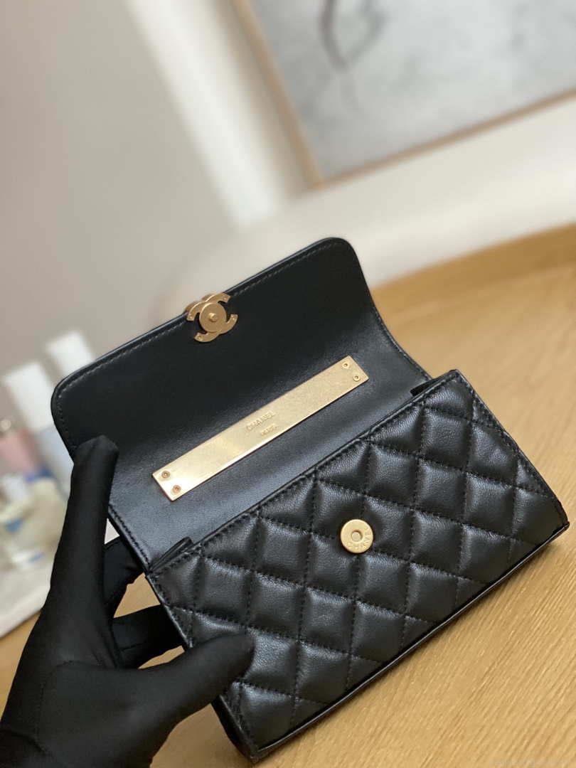 Chanel AP2946 Phone Holder Clutch with Chain Lambskin Black