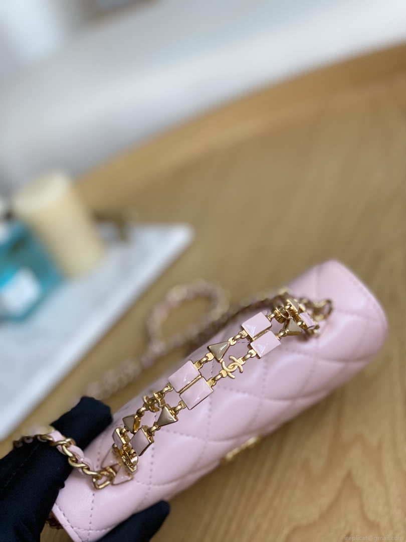 Chanel AP2946 Phone Holder Clutch with Chain Lambskin Pink