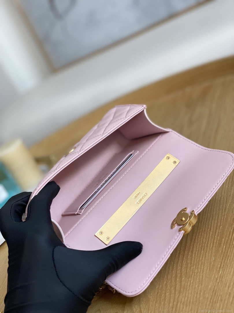Chanel AP2946 Phone Holder Clutch with Chain Lambskin Pink