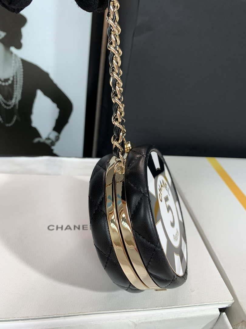Chanel Ap3704 Clutch With Chain Lambskin Enamel & Gold-Tone Metal Black & White