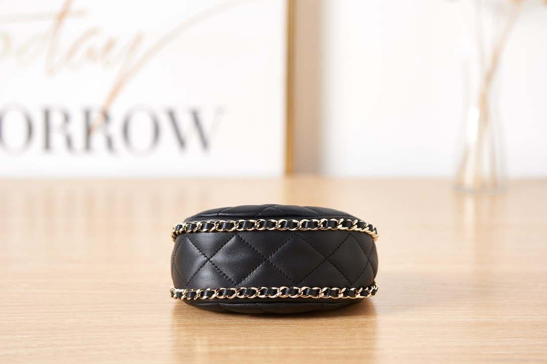 Chanel AP3232 Clutch With Chain Lambskin & Shiny Light Gold Metal Black