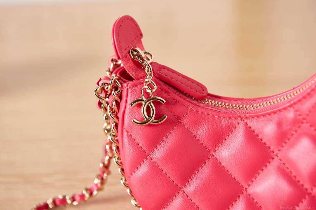Chanel AP3232 Clutch With Chain Lambskin & Shiny Light Gold Metal Red