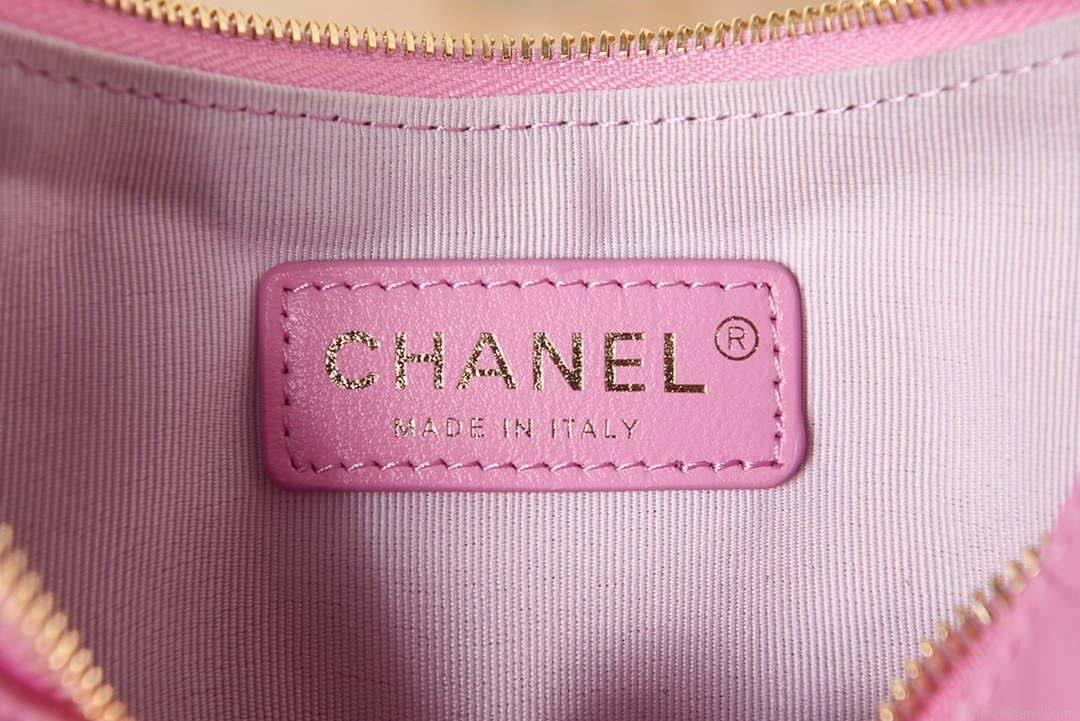 Chanel AS3917 Clutch With Chain Lambskin & Shiny Light Gold Metal Pink