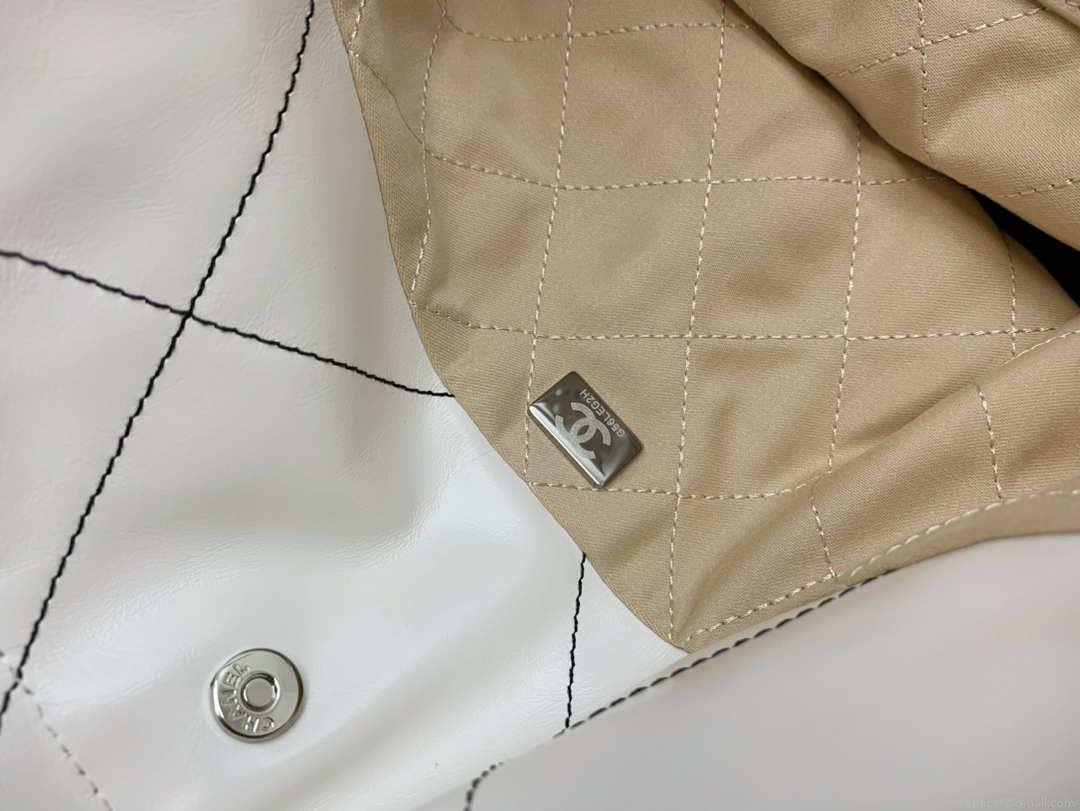 Chanel 22 Small Handbag Shiny Calfskin AS3260 White with Silver Logo