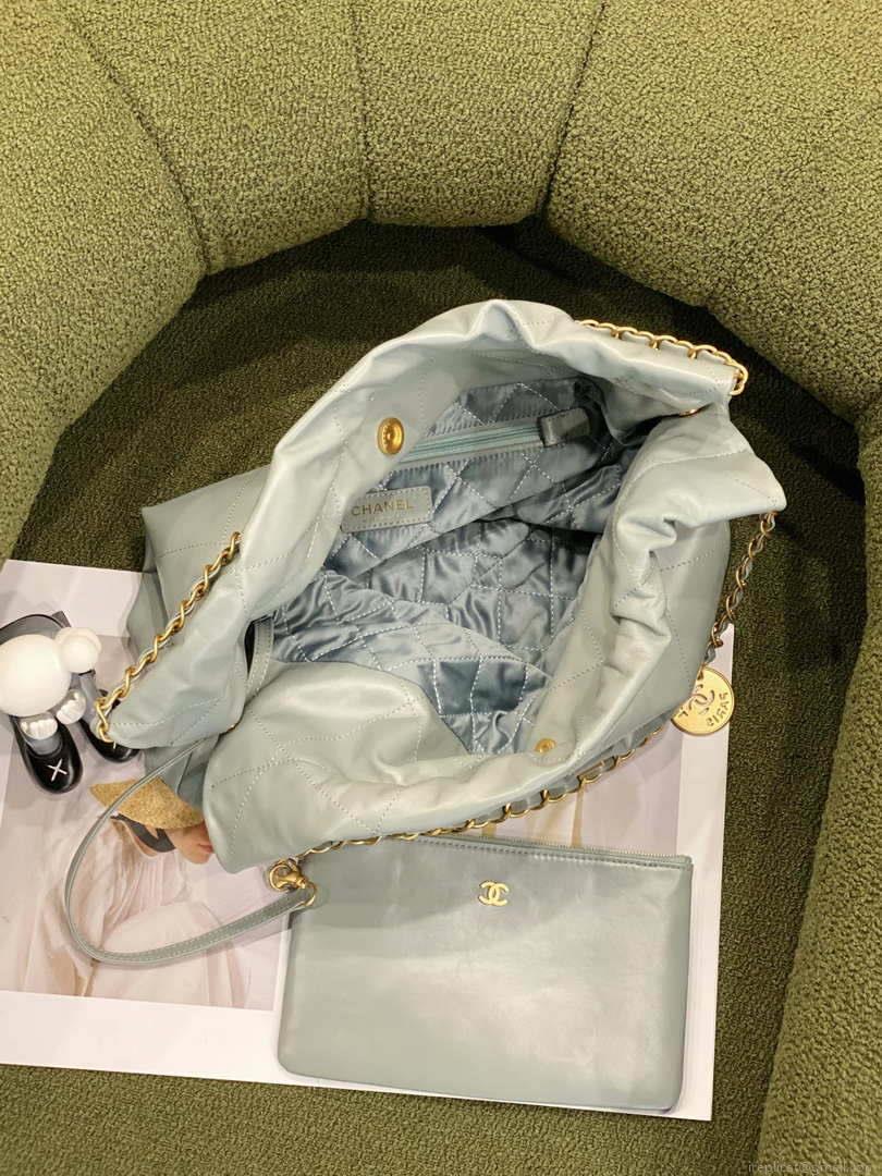 Chanel 22 Handbag Shiny Calfskin AS3261 Light Green Gold