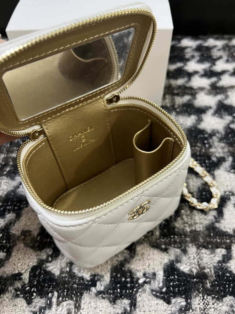 Chanel AP1447 Small Vanity With Chain Calfskin White