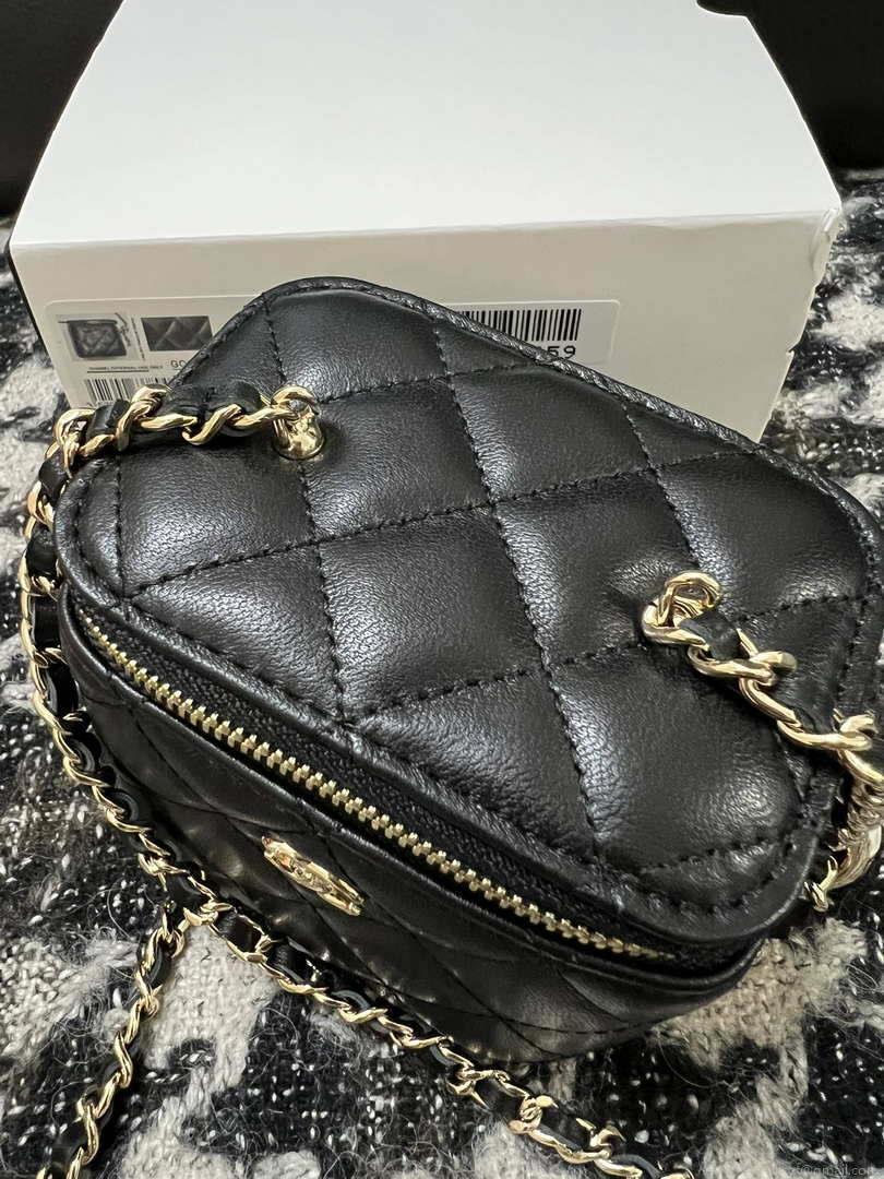 Chanel AP1447 Small Vanity With Chain Calfskin Black