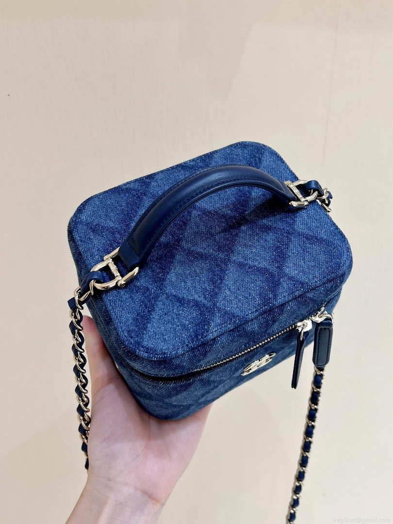 Chanel AP2718 Small Vanity With Chain Denim Blue