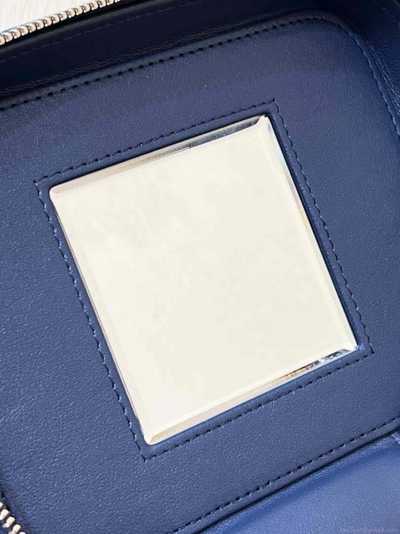 Chanel AP2718 Small Vanity With Chain Denim Blue
