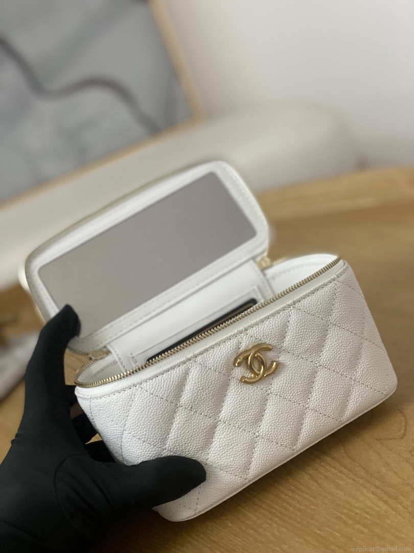 Chanel A68130 Vanity with chain Grained Calfskin Gold White