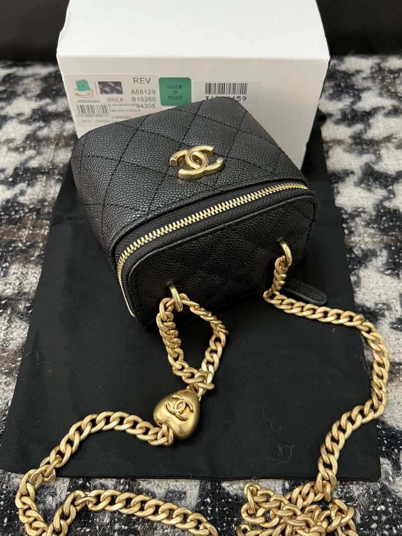 Chanel AP3203 Clutch With Chain Grained Calfskin Black