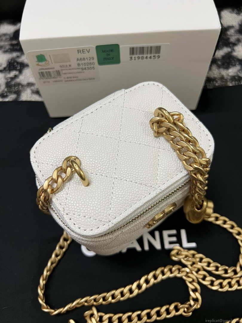 Chanel AP3203 Clutch With Chain Grained Calfskin White