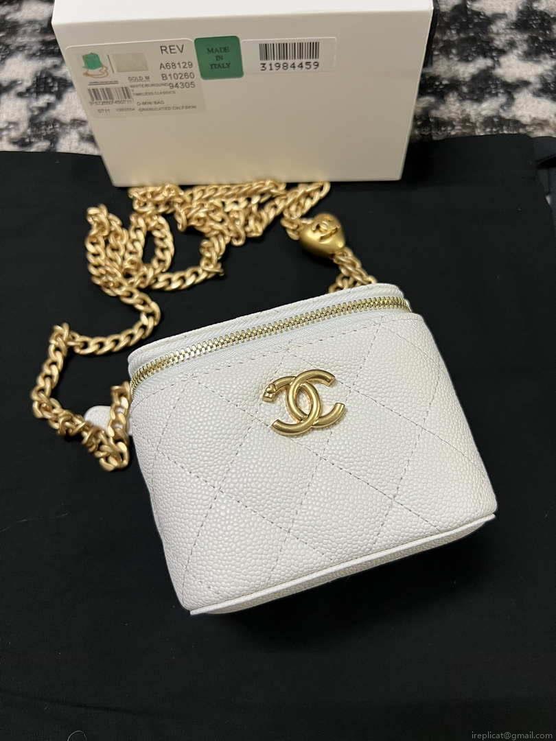 Chanel AP3203 Clutch With Chain Grained Calfskin White