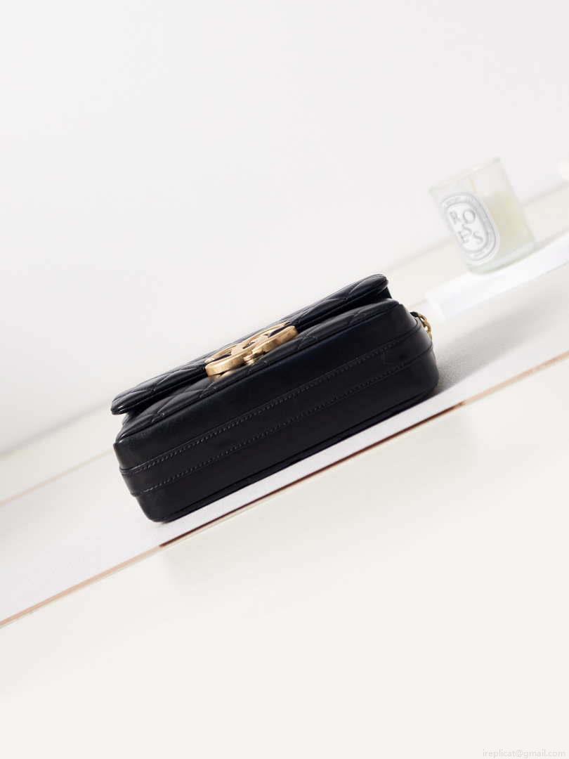 Chanel AS3855 Flap bag With Chain shiny Lambskin & Gold-Tone Metal Black