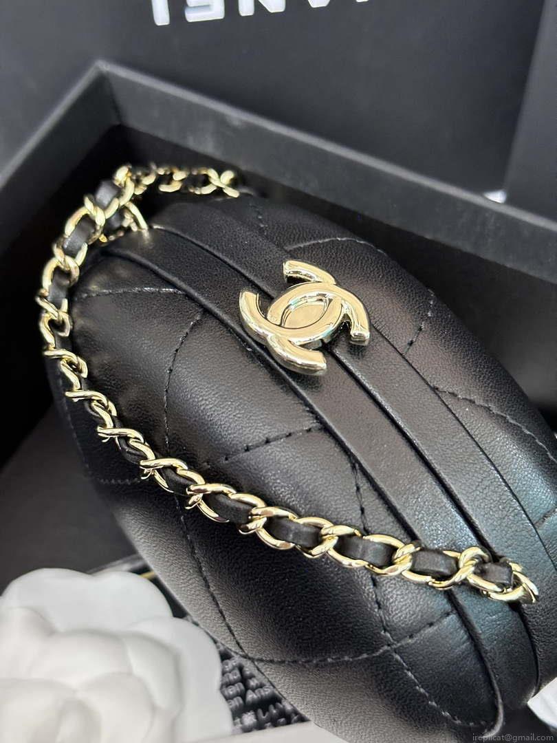 Chanel AP3252 Clutch With Chain Lambskin Black