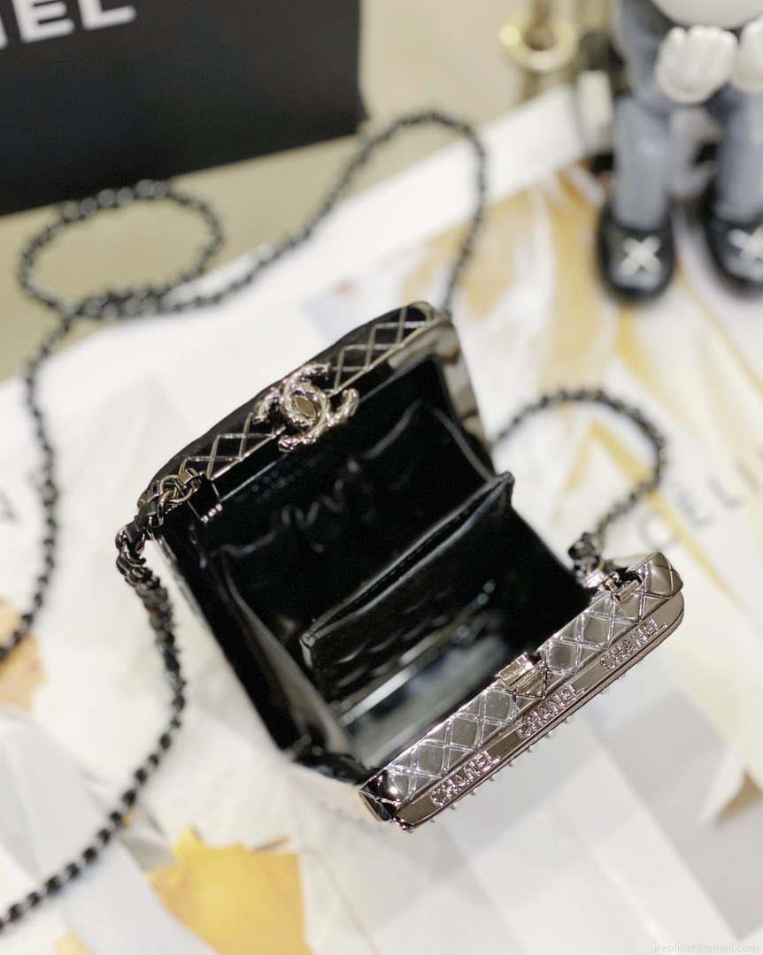 Chanel 22K Evening Bag With Pearls Black and Silver
