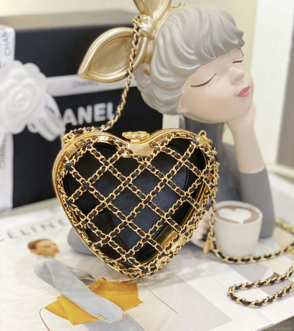 Chanel AS4027 Heart Minaudiere Lambskin Black