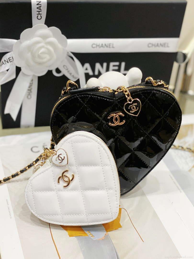 Chanel AS3295 Heart Clutch with Chain Lambskin Gold-Tone Metal Black and White