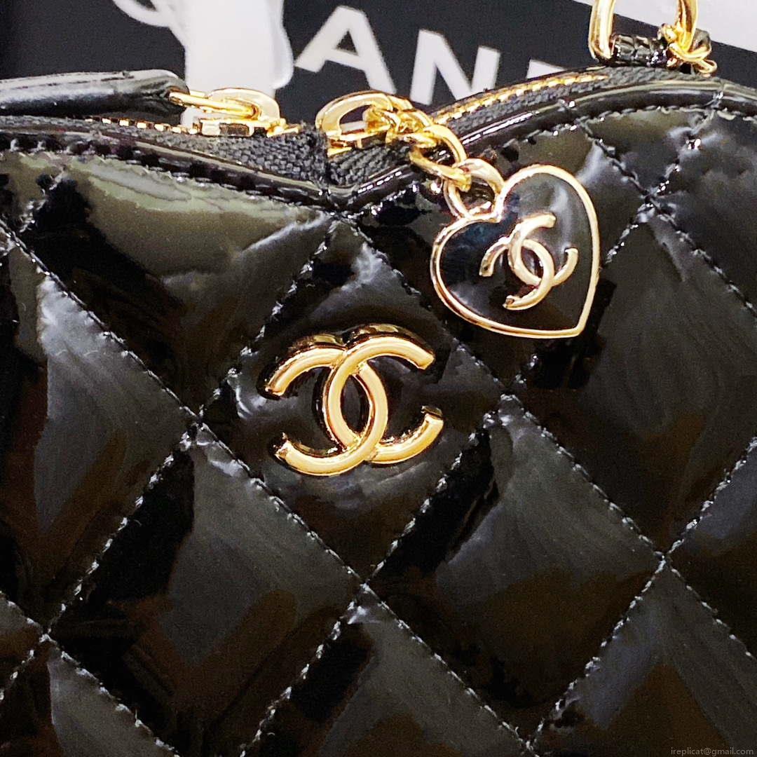 Chanel AS3295 Heart Clutch with Chain Lambskin Gold-Tone Metal Black and White