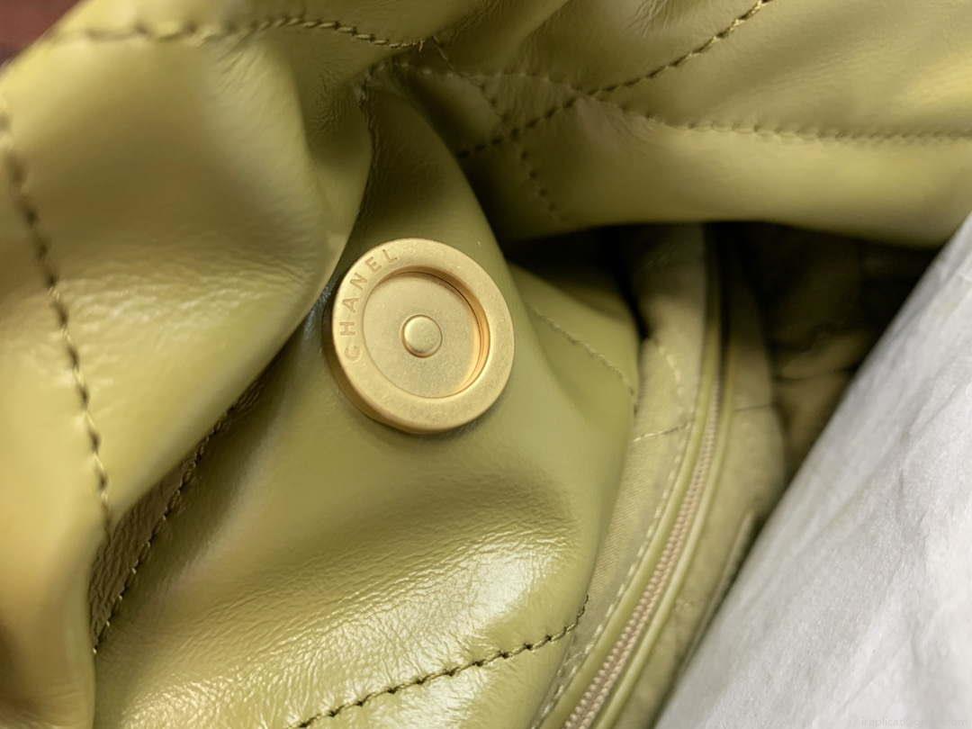 Chanel 22 Handbag Shiny Calfskin Gold AS3261 Lemon Yellow