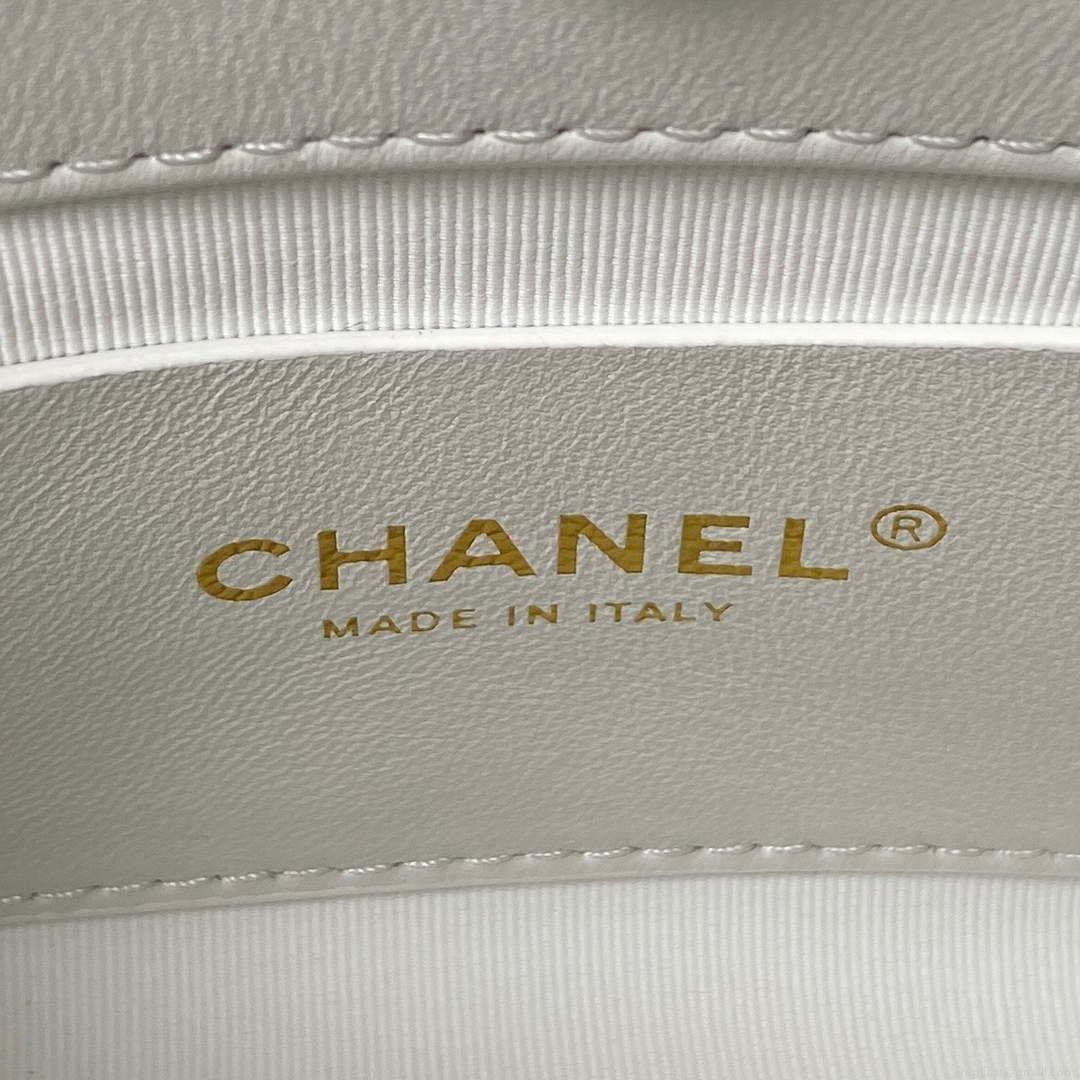 Chanel AS3429 Lambskin Bag White