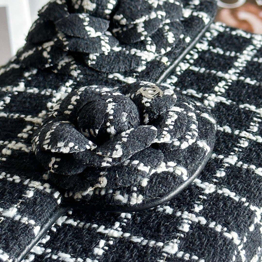 Chanel A1116 Mini Flap Classic Handbag Tweed & Silver-Tone Metal Black