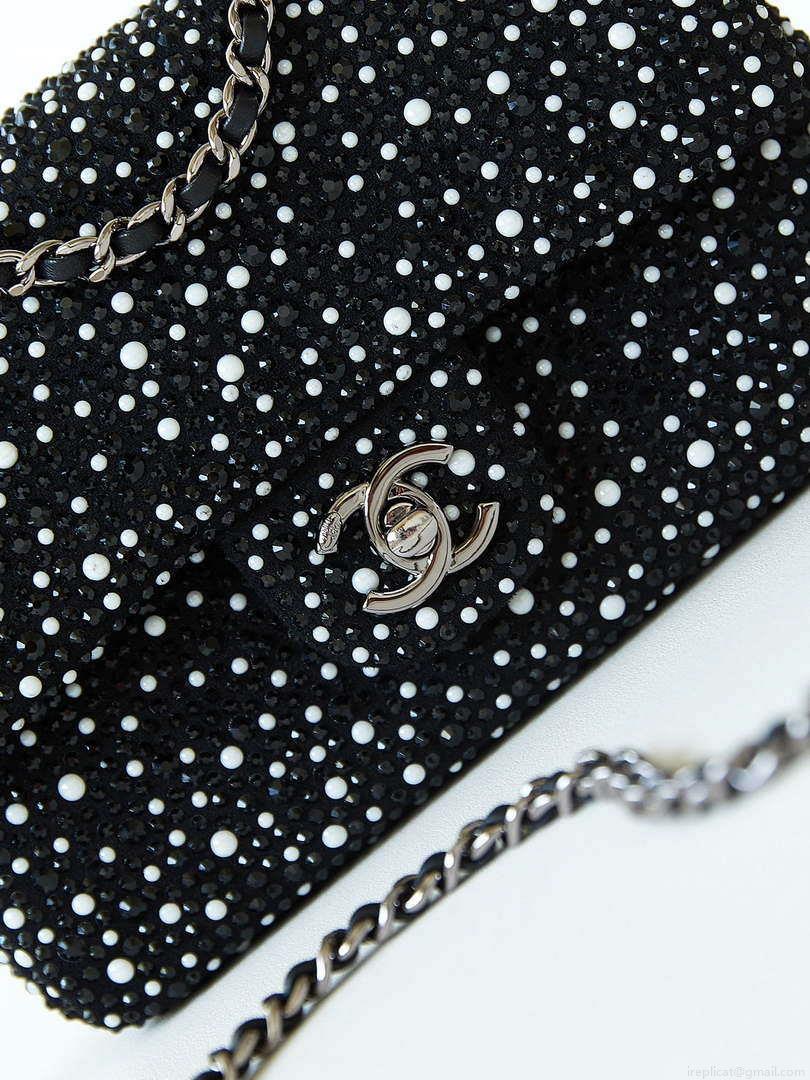 Chanel AS4268 EVENING Bag Strass Crystal Pearls & Ruthenium-Finish Metal