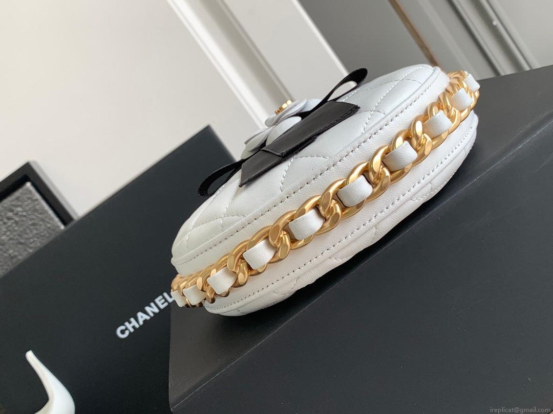 Chanel AP3583 Pouch Mixed Fibers 22cm Calfskin & Gold-Tone Metal White AP3584