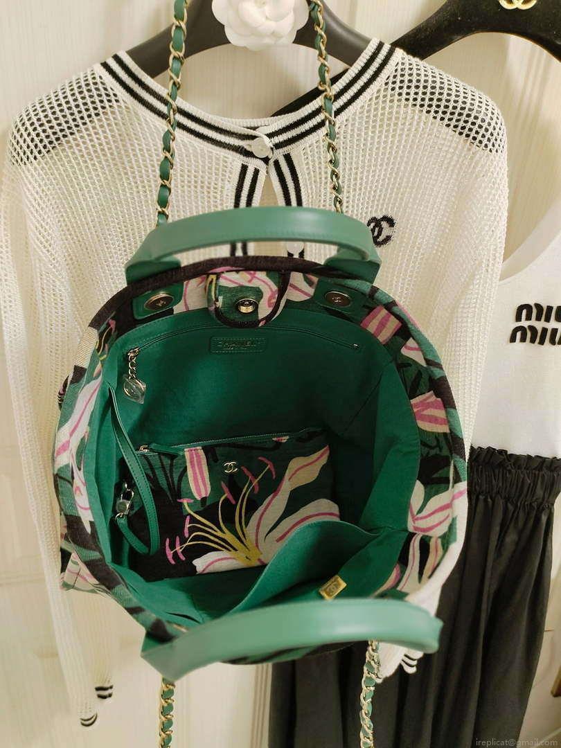 Chanel A66941 Large Tote Printed Velvet Wooden Pearls & Gold-Tone Metal Green & Multicolour