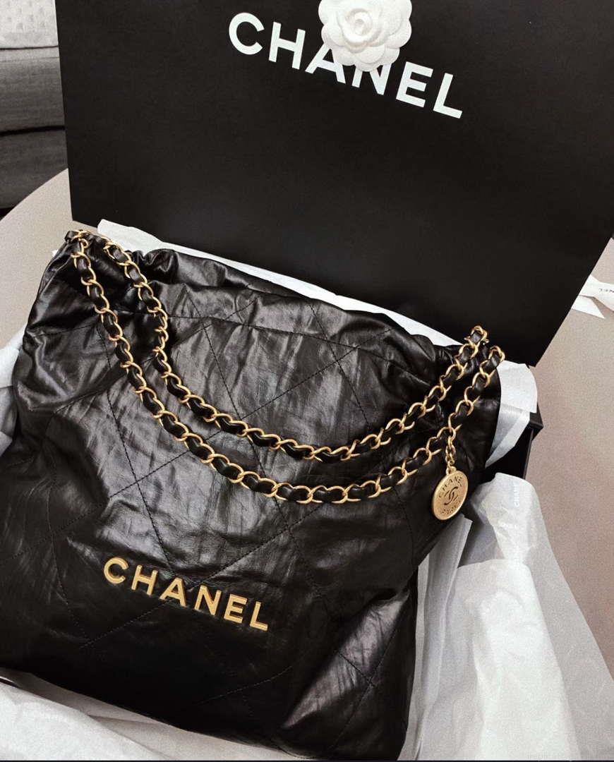 Chanel 22 Handbag AS3261 Wrinkled Calfskin leather Black Gold