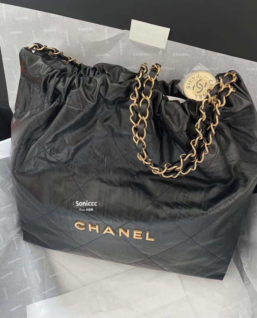 Chanel 22 Handbag AS3261 Wrinkled Calfskin leather Black Gold