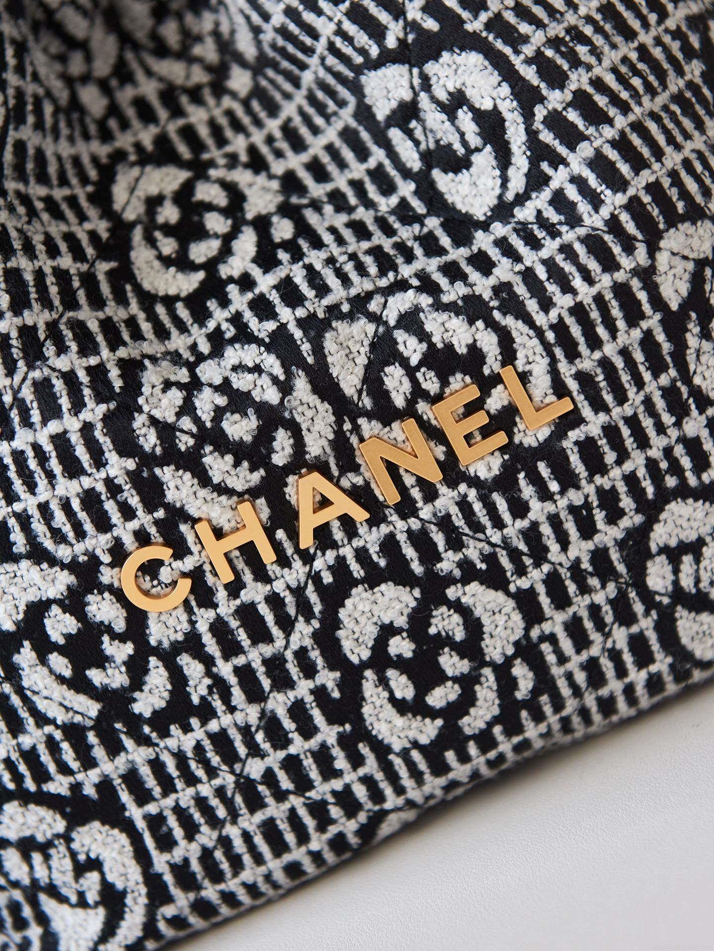 Chanel 22 AS3260 Small Handbag Velvet White &Black Gold