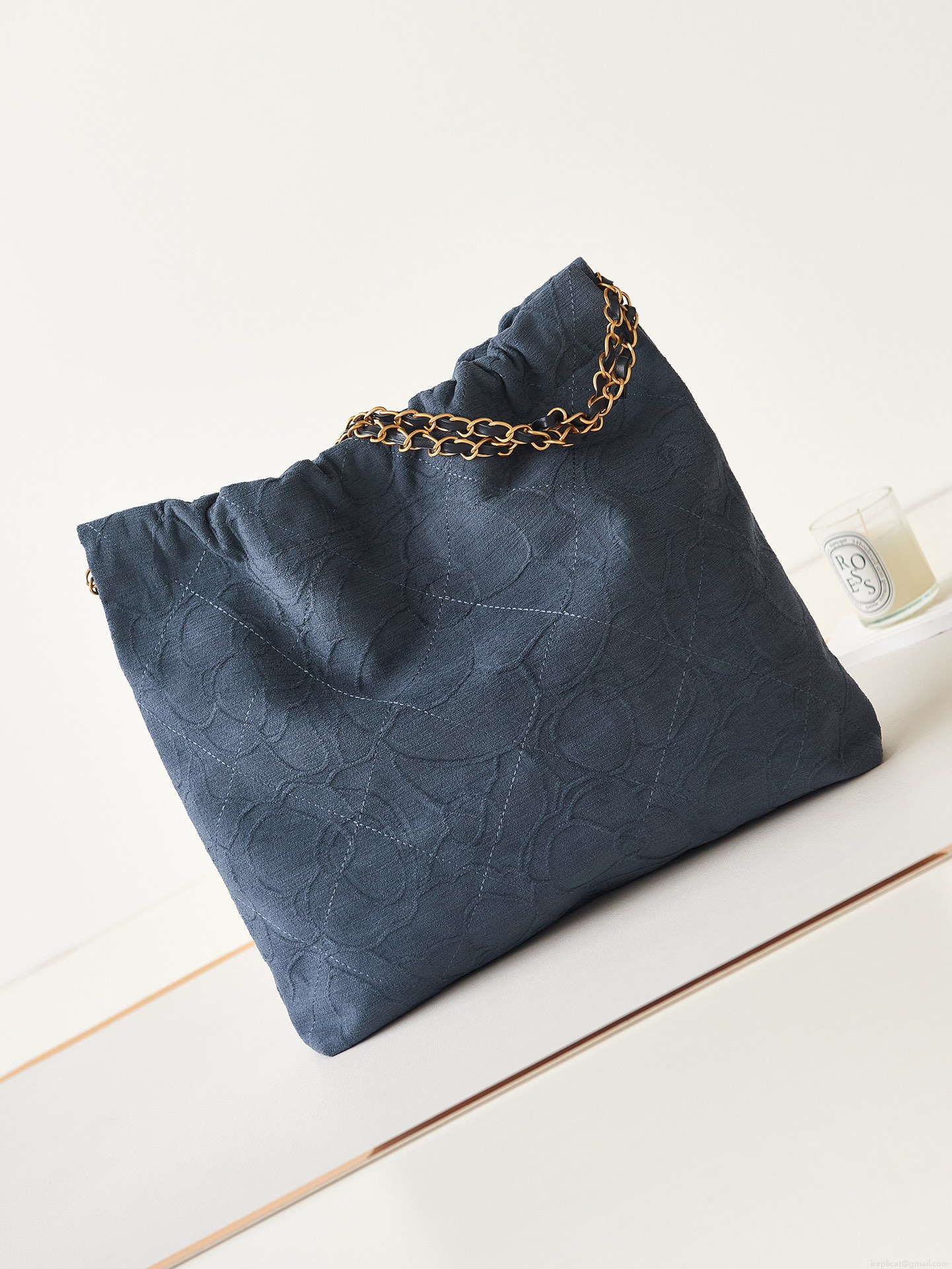 Chanel 22 Handbag Shiny AS3261 Navy Blue Velvet Gold