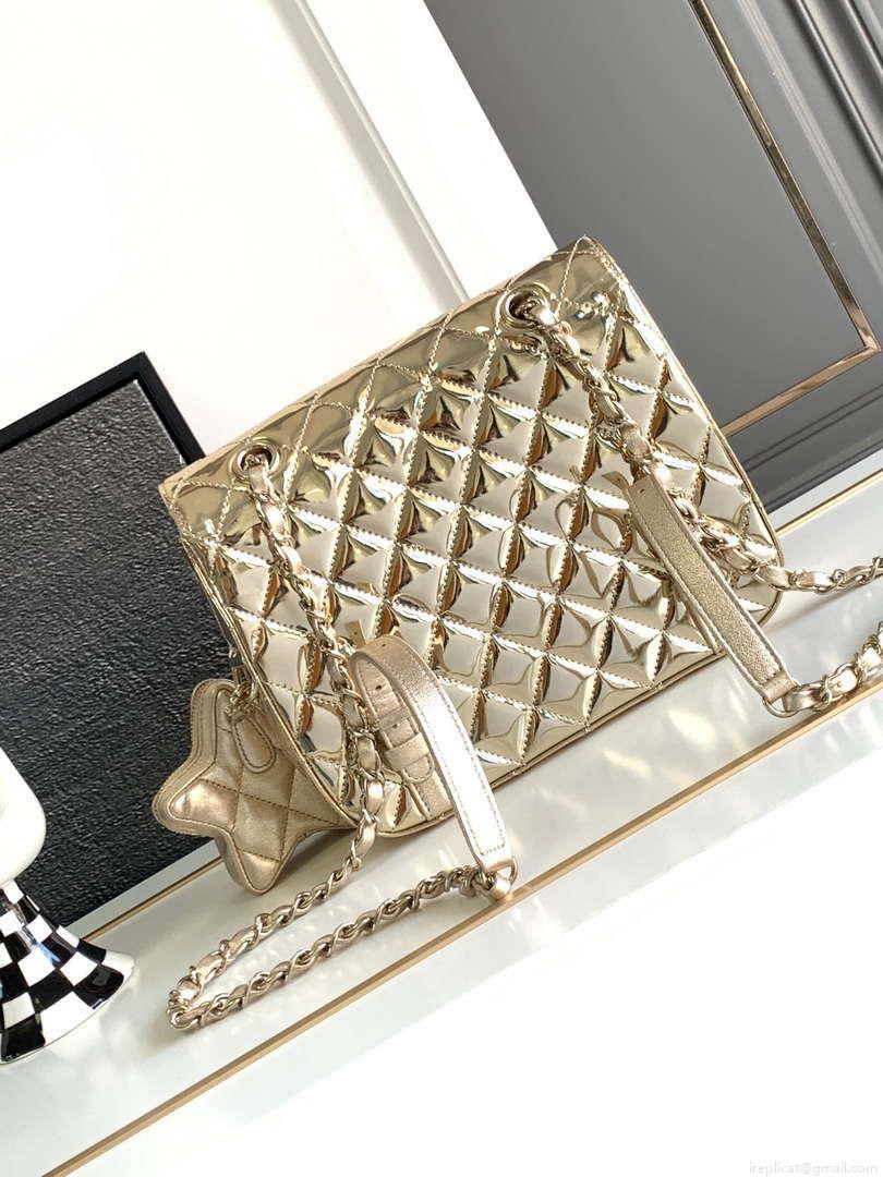 Chanel AS4649 BACKPACK & Star Coin Purse Metallic Calfskin & Gold-Tone Metal Light Gold