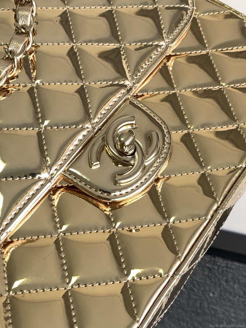 Chanel AS4649 BACKPACK & Star Coin Purse Metallic Calfskin & Gold-Tone Metal Light Gold