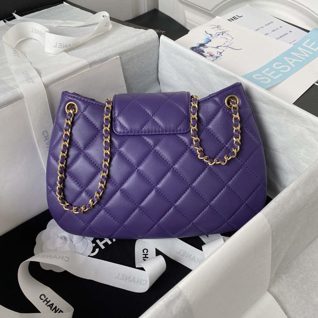 Chanel AS4610 Messenger bag Lambskin Purple