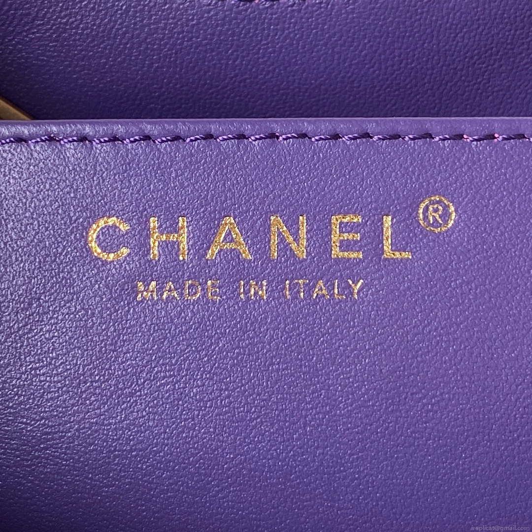 Chanel AS4610 Messenger bag Lambskin Purple