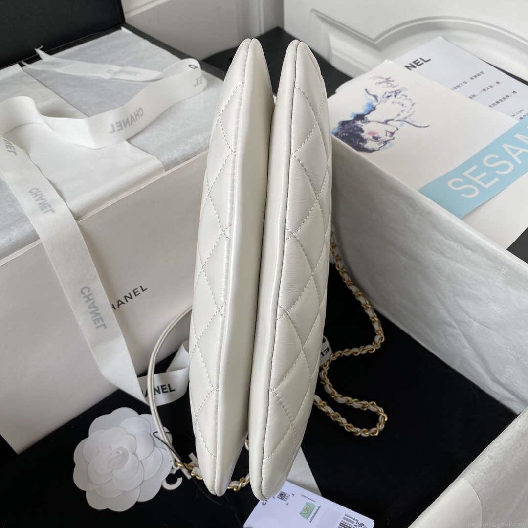 Chanel AS4610 Messenger bag Lambskin White