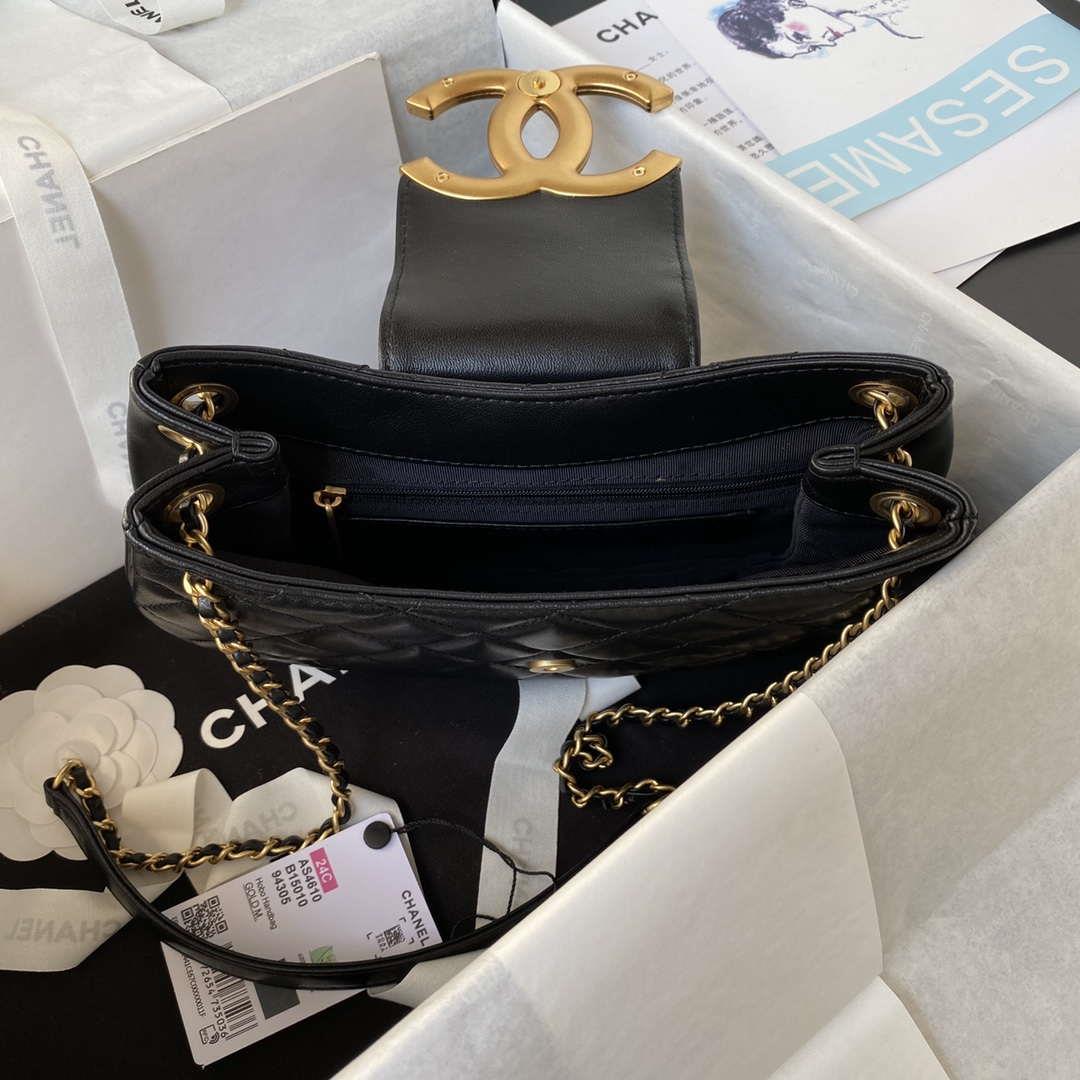 Chanel AS4610 Messenger bag Lambskin Black