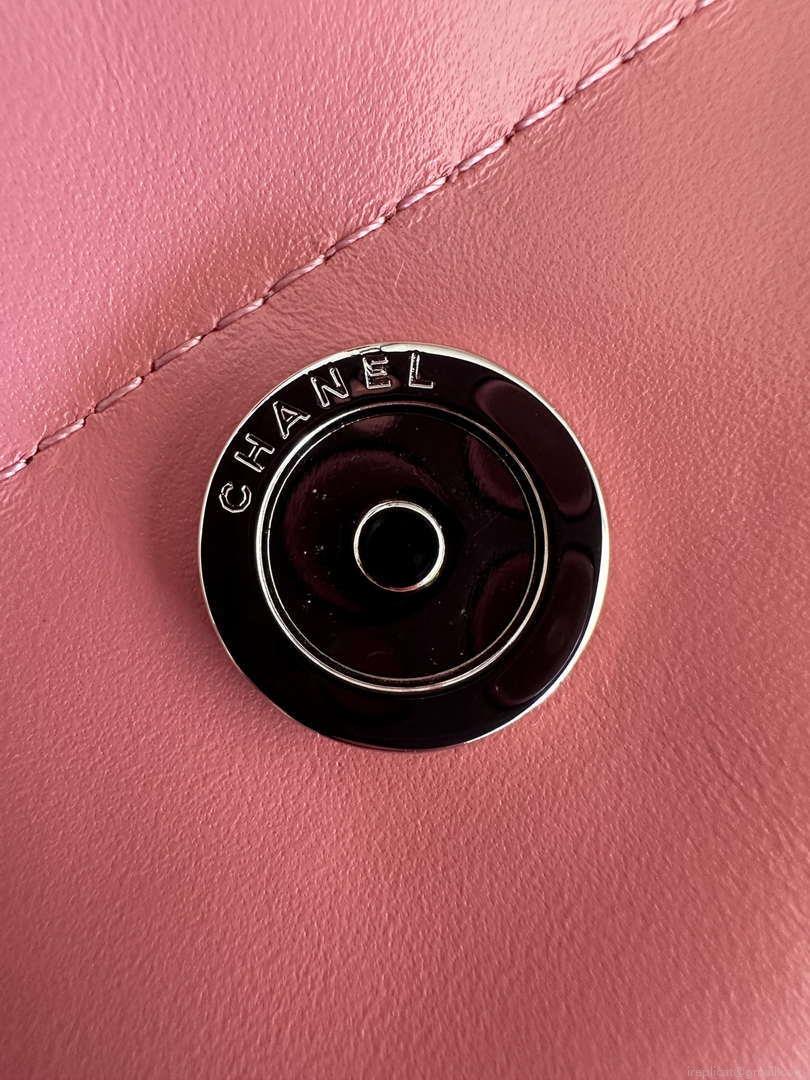 Chanel 22 Handbag Shiny Pink Calfskin AS3261 with Symphony Hardware