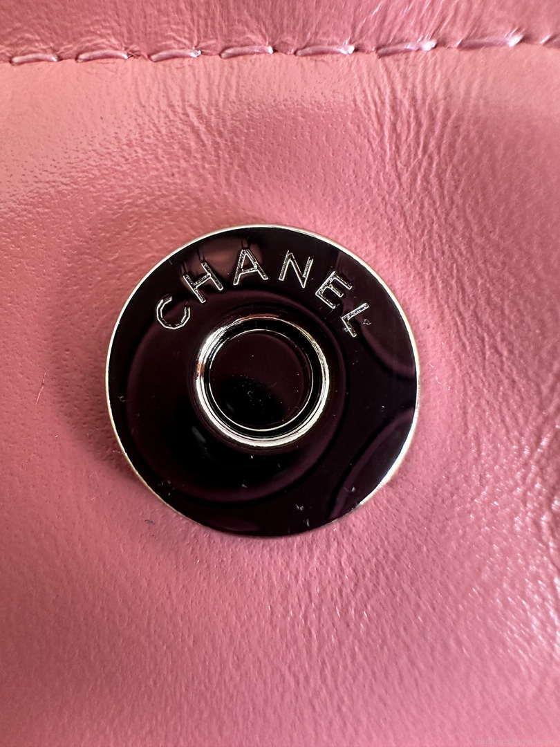 Chanel 22 Handbag Shiny Pink Calfskin AS3261 with Symphony Hardware