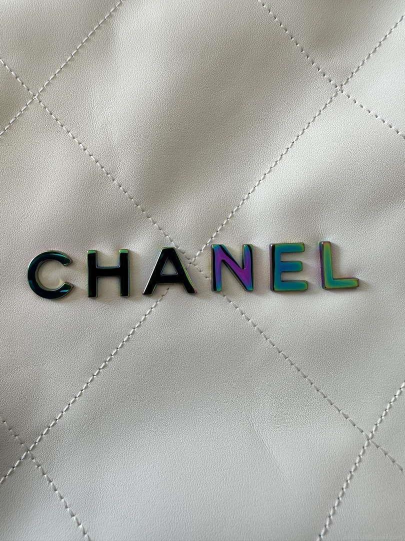 Chanel 22 AS3260 Small Handbag Shiny Calfskin White Symphony Hardware