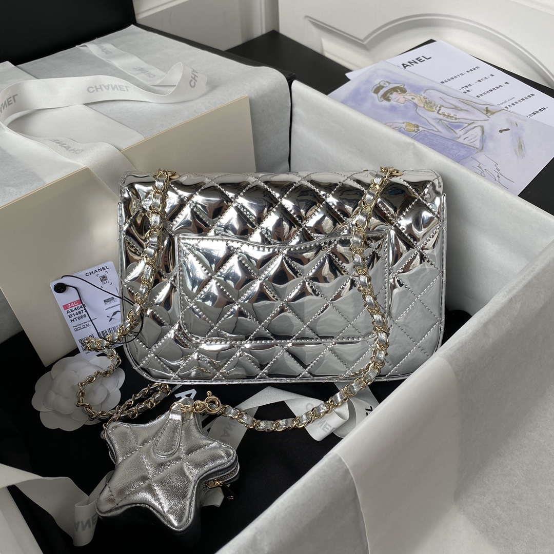 Chanel AS4648 Flap Bag & STAR COIN PURSE Mirror Calfskin Metallic Calfskin & Gold-Tone Metal Silver