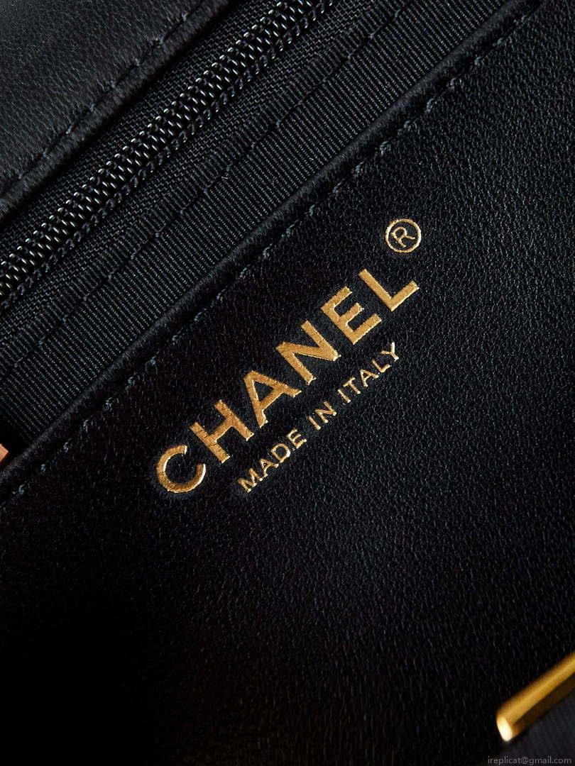 Chanel AS3783 Small Flap Bag 23P Tweed Gold-Tone Metal 18.5 cm White and Black