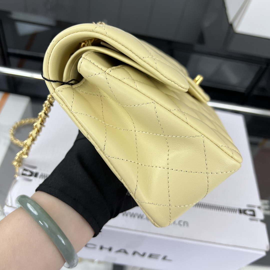 Chanel A01117 Flap Handbag Classic Bag Light Yellow Lambskin