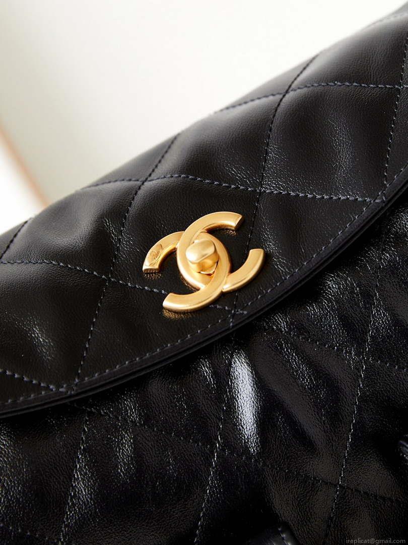 Chanel AS4668 Large Hobo Bag Shiny Calfskin & Gold-Tone Metal Black