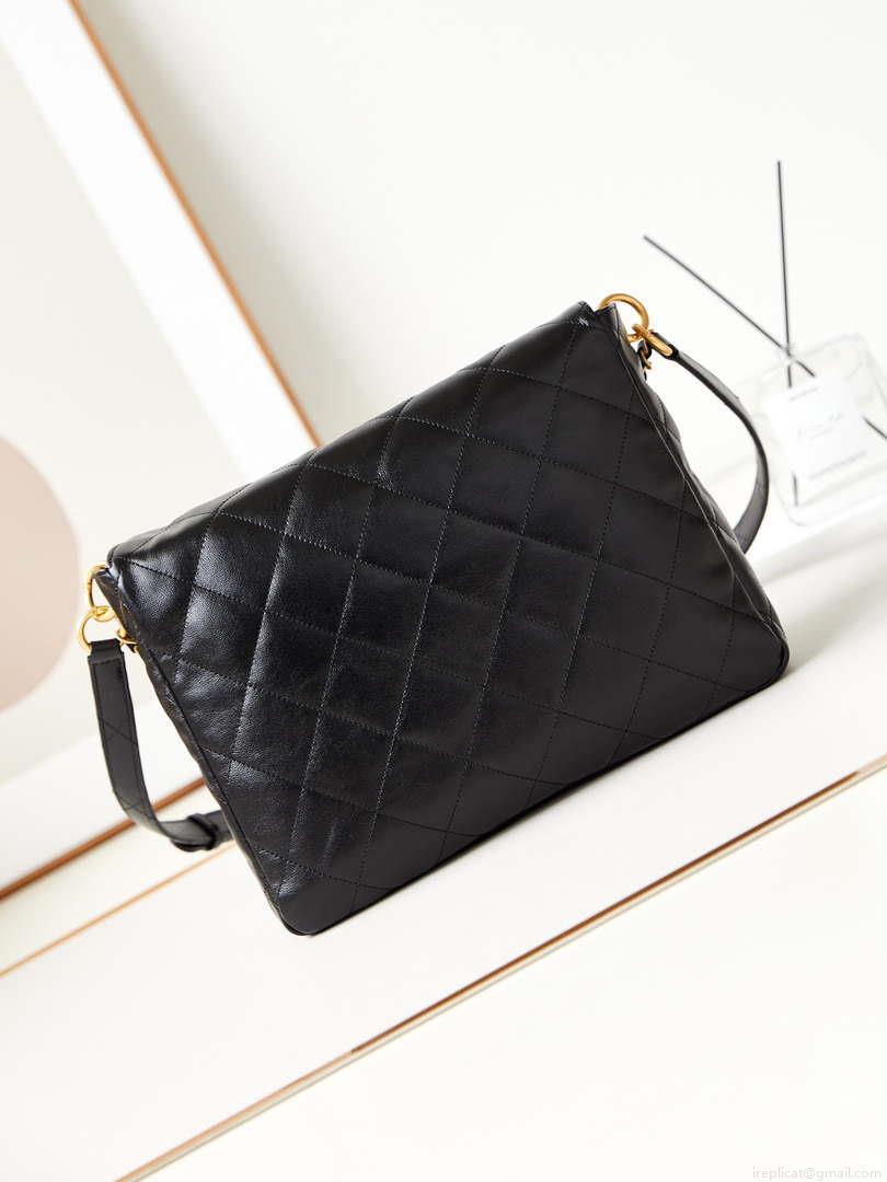 Chanel AS4668 Large Hobo Bag Shiny Calfskin & Gold-Tone Metal Black