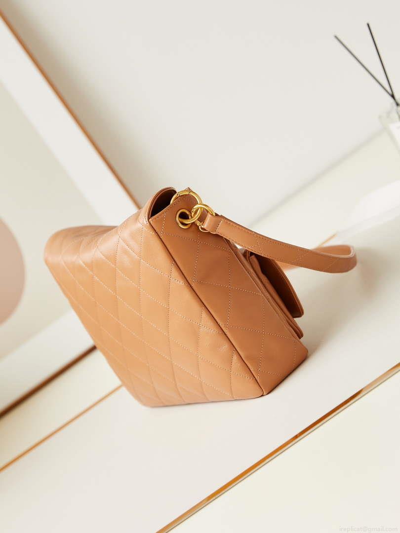 Chanel AS4668 Large Hobo Bag Shiny Calfskin & Gold-Tone Metal Camel